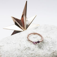 ring hämatit rosé mit rubin