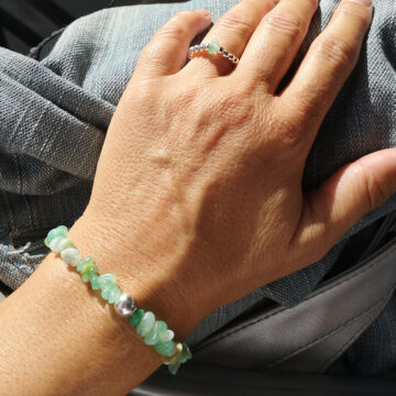 Armband mit Chrysopras splitter und Edelstahlkugel