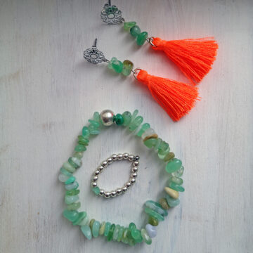 Armband mit Chrysopras splitter und Edelstahlkugel